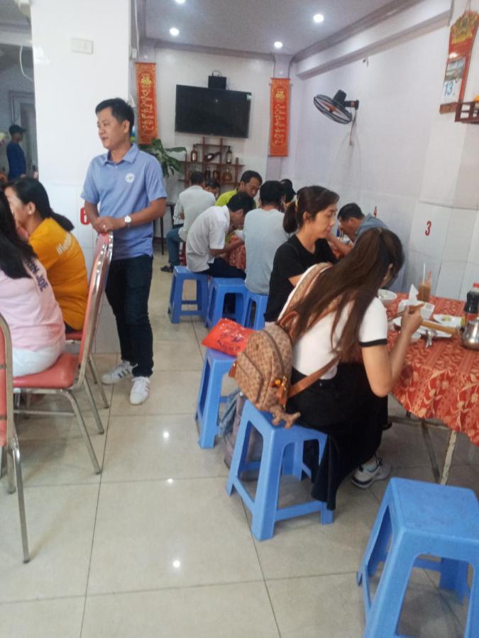 Khach San Tu Anh Hotel Ha Tien Exterior photo