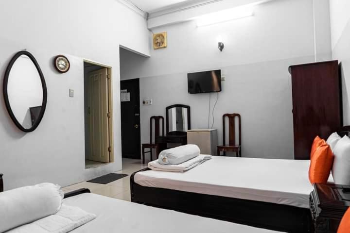 Khach San Tu Anh Hotel Ha Tien Exterior photo