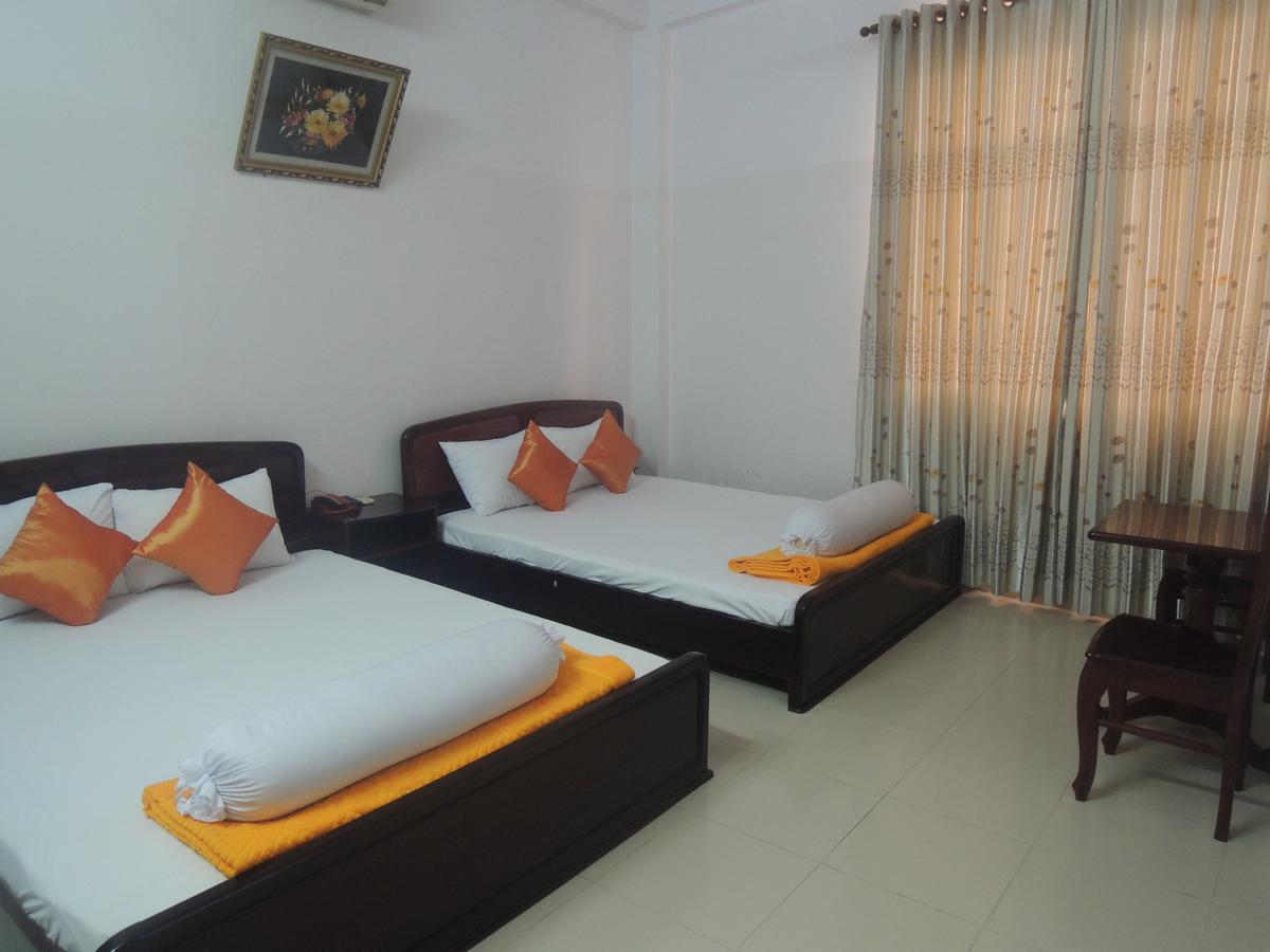 Khach San Tu Anh Hotel Ha Tien Exterior photo